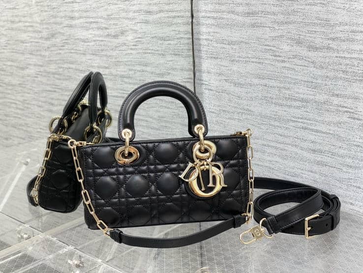 D Joy small 0021